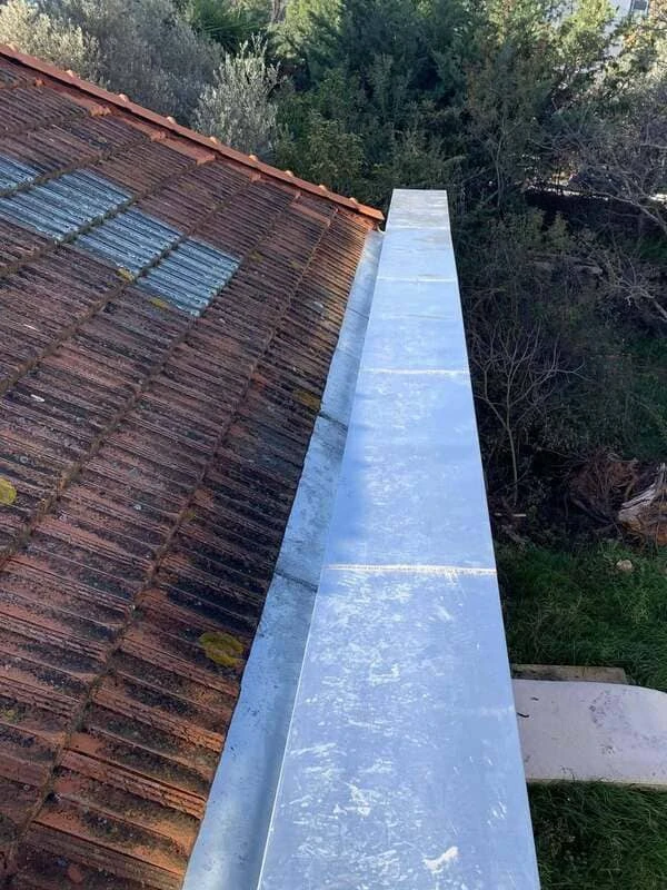 Pose de gouttière et zinguerie à aix en Provence
